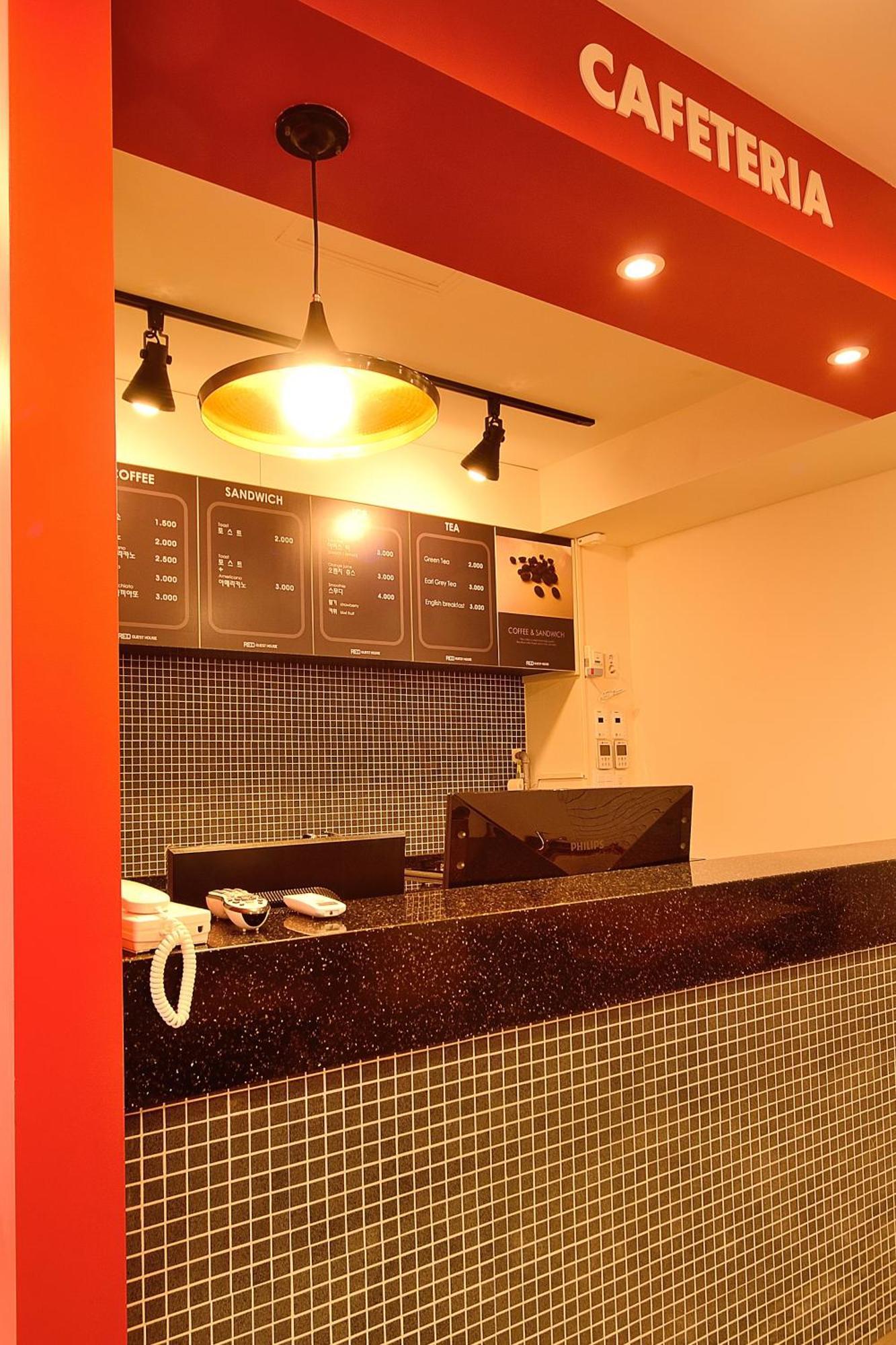 Red Guesthouse Séoul Extérieur photo